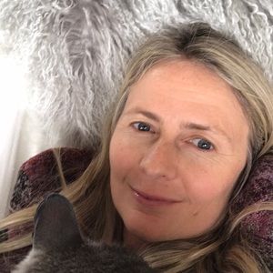 Meet your Posher, Pele